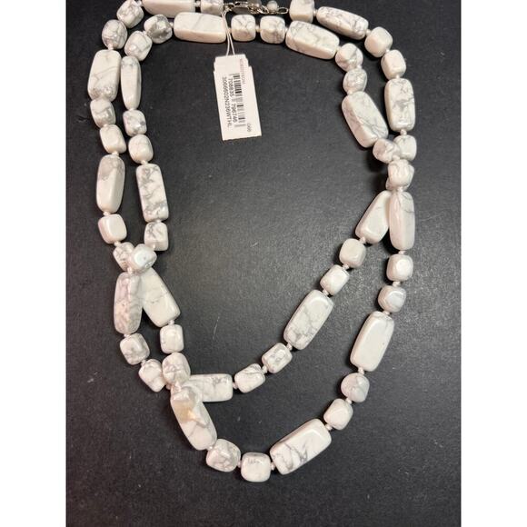 NEW Anthology howlite 36 inch knotted necklace with sterling silver clasp - Picture 2 of 11